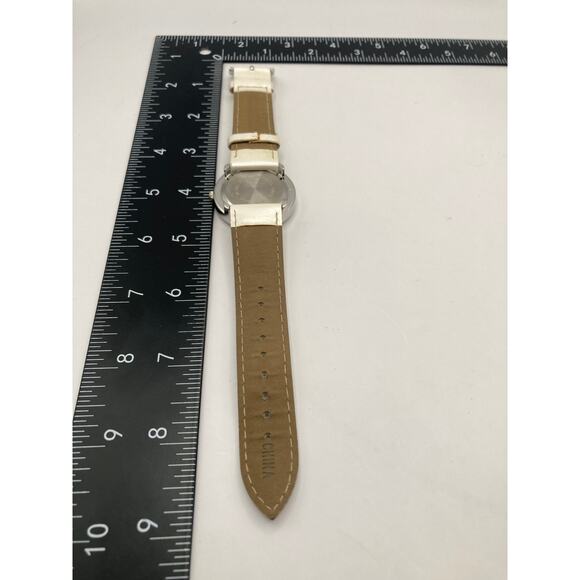 Christmas Quarts Analog Penguin Second Hand Watch w/ New Battery-Original Pack - Picture 6 of 6